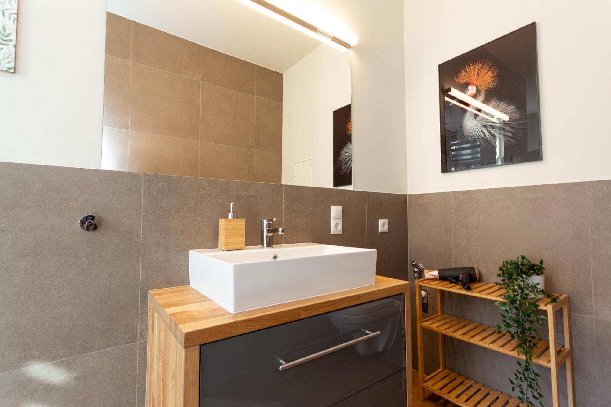Fullhouse - Zwickau - F45 Apartments - Smarttv - Nespresso Exteriör bild